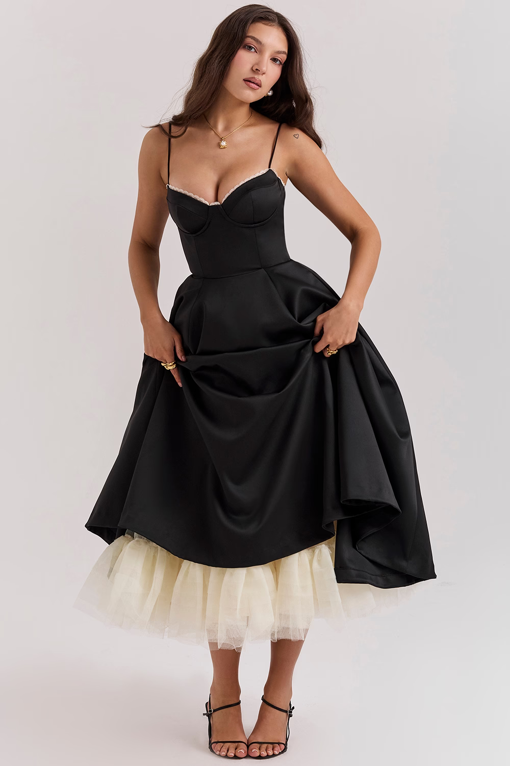 Damen Abendkleid – Elegante Silhouette – Fließender Rock – Praktische Taschen-3