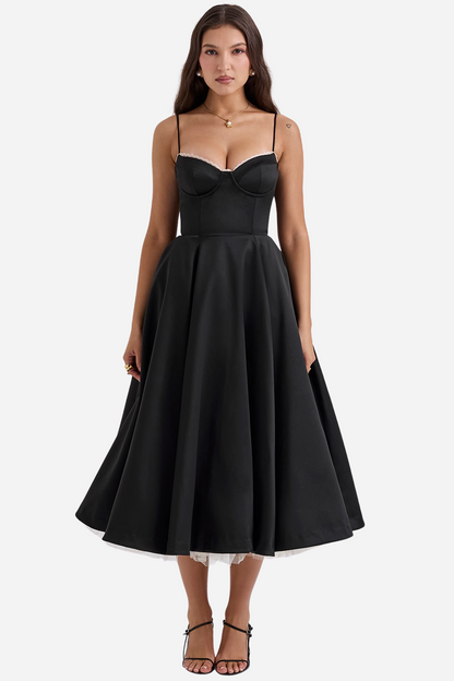 Damen Abendkleid – Elegante Silhouette – Fließender Rock – Praktische Taschen-0